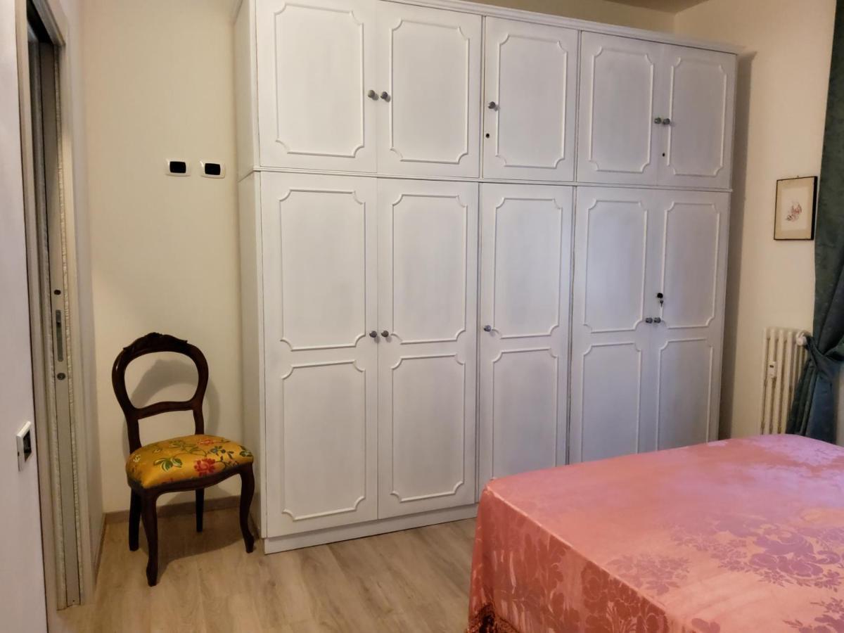 Annadia Sweet Home B&B リド・ディ・オスティア エクステリア 写真