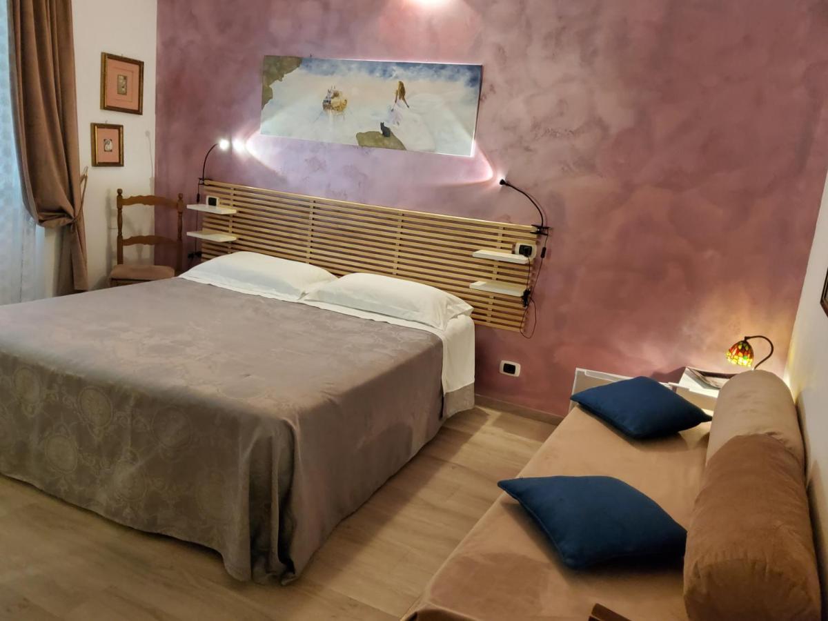 Annadia Sweet Home B&B リド・ディ・オスティア エクステリア 写真
